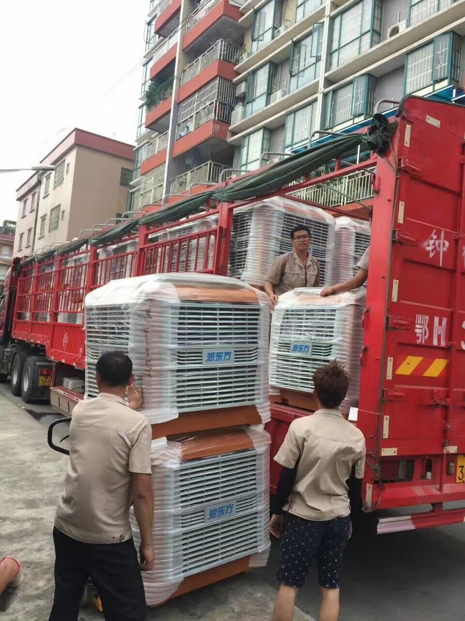 为什么提倡车间厂房安装工业湿帘冷风机这一降温通风设备呢？