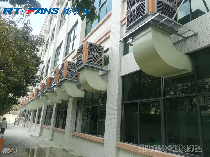 厂房高温闷热零零后叫苦连天，厂房急需降温