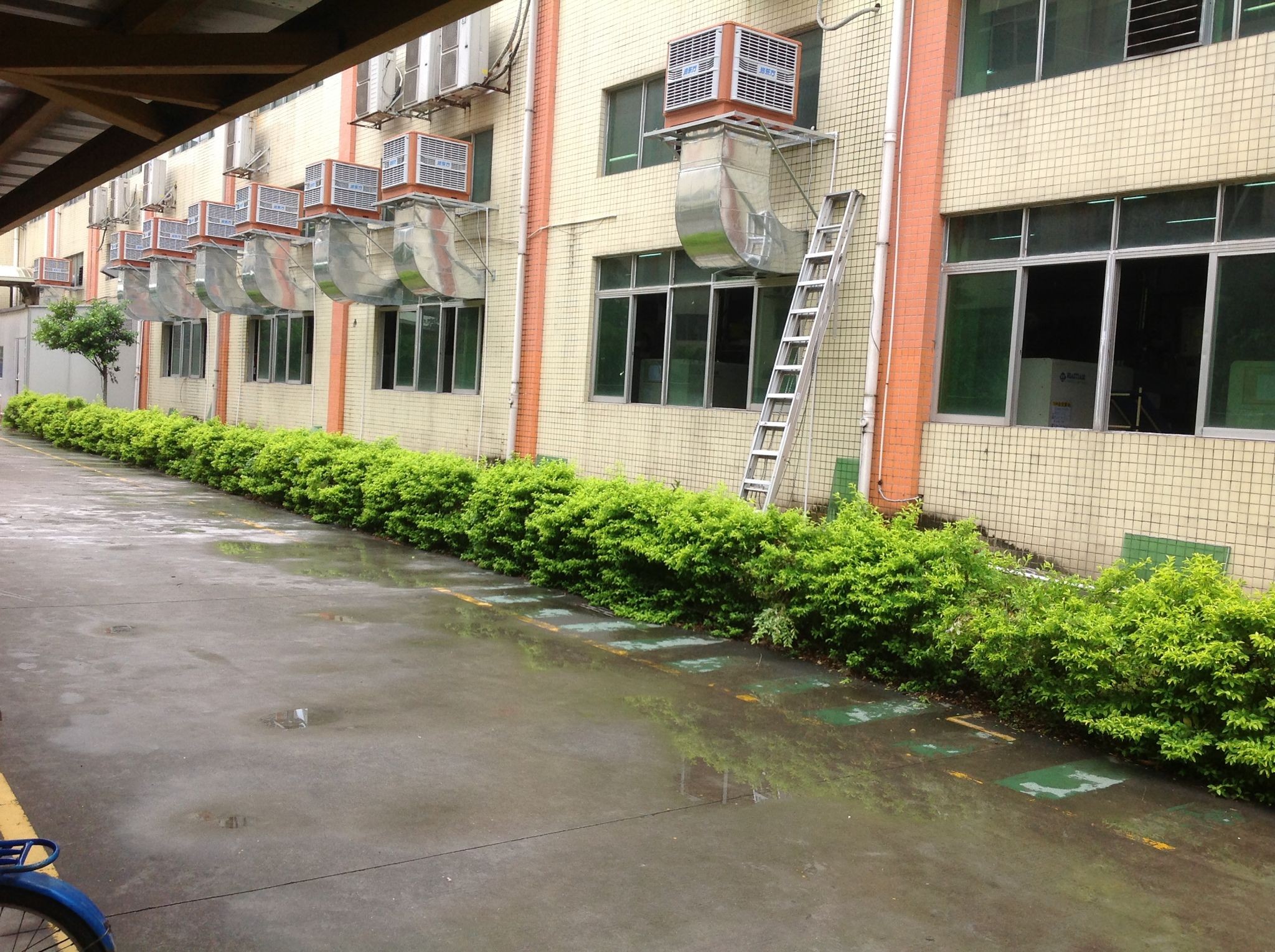  环保空调,冷风机,冷风机厂家,工业风扇,厂房降温,车间降温,工厂降温,车间温控设备,车间降温设备,工厂降温设备,车间降温方案,厂房降温方案,工厂降温方案,电商物流仓储降温方案